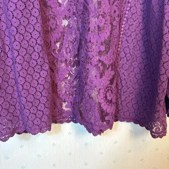 Torrid Lace Mix Long Sleeve Blouse Size 3X Purple Winter Bloom Whimsygoth NWT - Picture 7 of 11